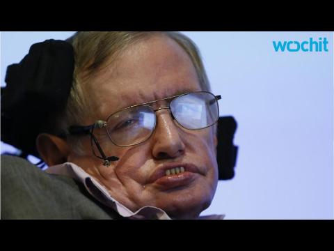 VIDEO : Stephen Hawking Sings Monty Python's 'Galaxy Song'