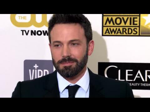 VIDEO : Ben Affleck Apologizes for Asking PBS to Censor Past