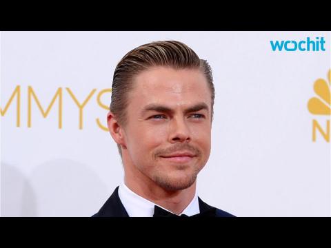 VIDEO : Dancing With the Stars Pro Derek Hough Suffers Serious Injury