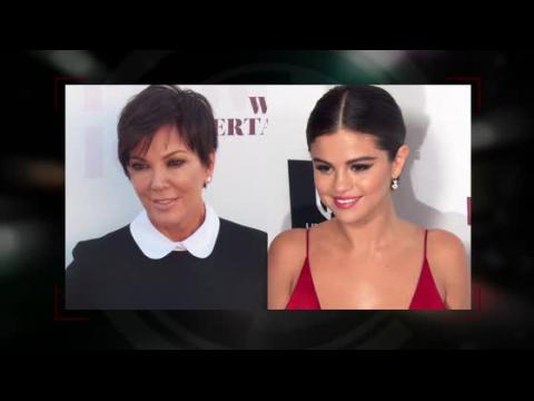 VIDEO : Selena Gomez pourrait faire équipe avec Kris Jenner pour une émission de téléréalité