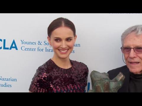 VIDEO : Natalie Portman Simple And Sparkly At UCLA Event