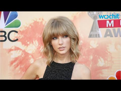 VIDEO : Taylor Swift's 1989 Tour Begins