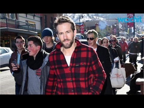 VIDEO : Ryan Reynolds Joins Facebook With a Bang