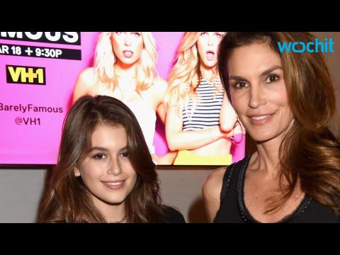 VIDEO : Cindy Crawford and Her Daughter Could Almost Pass as Sisters!