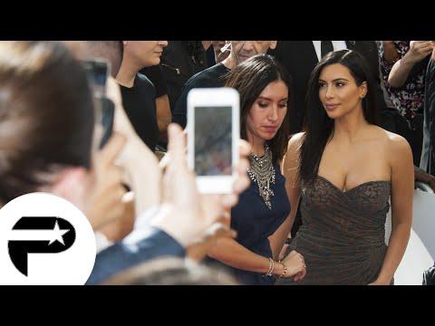 VIDEO : Kim Kardashian prend un bain de foule sur les Champs-Elysées