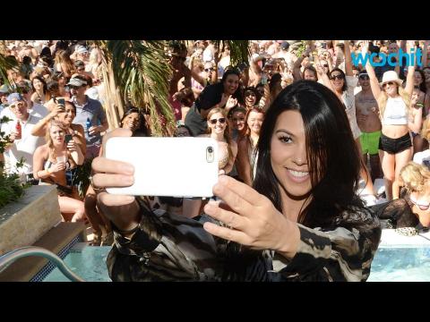 VIDEO : Kourtney Kardashian Bares All!