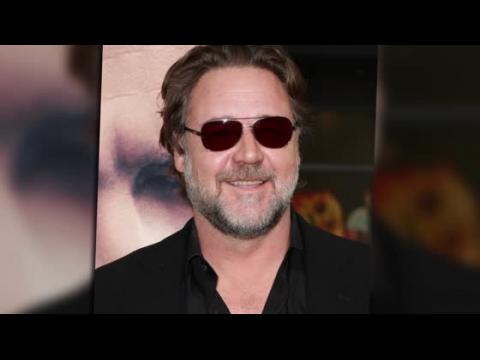 VIDEO : Russell Crow Shows Off His New Movie The Water Diviner