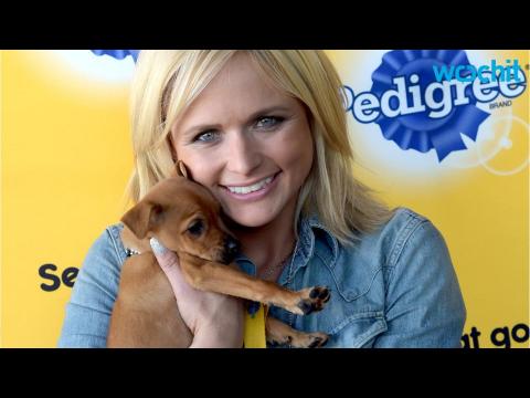 VIDEO : Miranda Lambert Writes and Records Song for Reese Witherspoon Movie