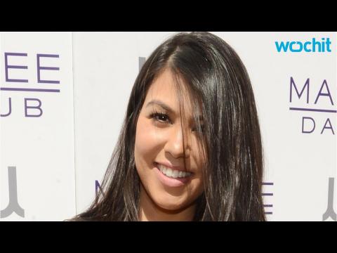 VIDEO : Kourtney Kardashian Gets Sweetest Birthday Messages From Family, Including Handwritten Card