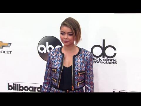 VIDEO : Doctors Told Sarah Hyland She 'Would Never Have A Normal Life'