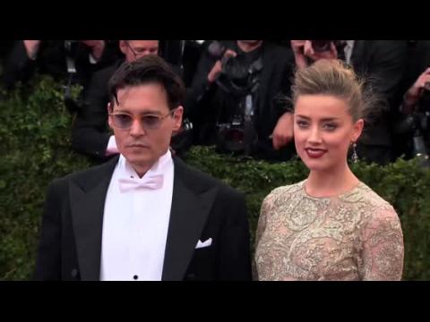 VIDEO : Johnny Depp et Amber Heard se retrouvent malgr les rumeurs de problmes conjugaux