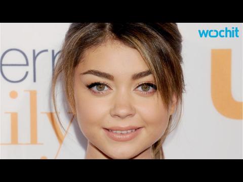 VIDEO : Sarah Hyland Gushes Over BF Dominic Sherwood