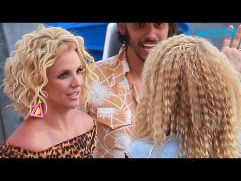 VIDEO : Britney Spears Gave Uber Riders First Listen to 'Pretty Girls' Duet With Iggy