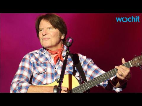 VIDEO : Watch John Fogerty Delight David Letterman With Creedence Medley