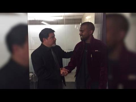 VIDEO : Kanye West Settles Out of Court with Paparazzo He Allegedly Attacked