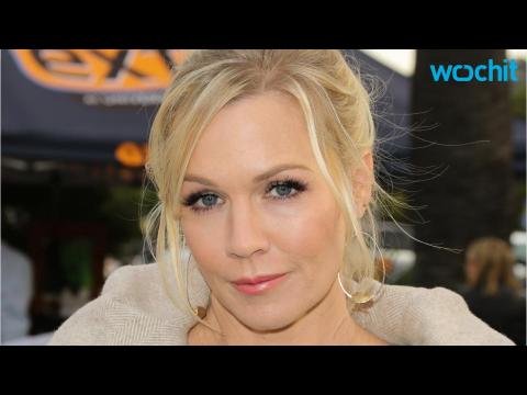 VIDEO : Jennie Garth Is Engaged!