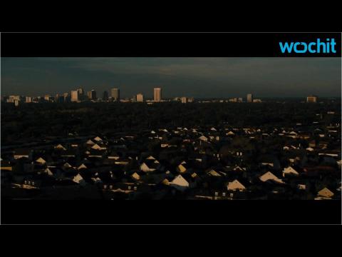 VIDEO : 'Paper Towns': John Green to Preview Footage at BookCon 2015