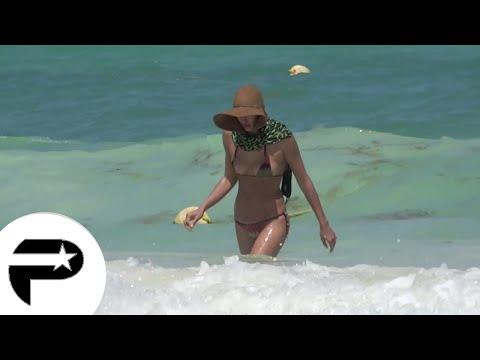 VIDEO : Irina Shayk, l'ex compagne de Christiano Ronaldo en maillot sur la plage de Cancun.