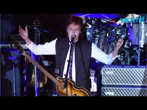 VIDEO : When Your Stepdad is Paul McCartney, Expect Him to Sing at Your Graduation Party