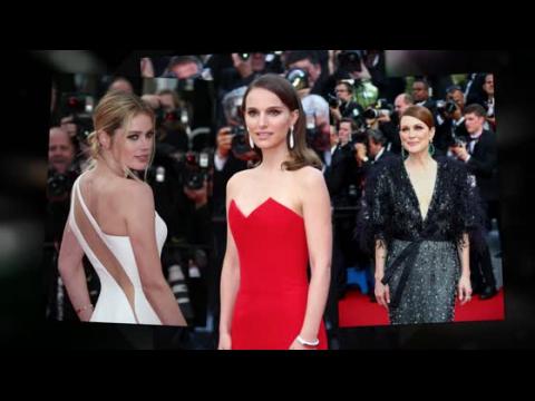 VIDEO : Karlie Kloss, Natalie Portman & More Stun On Cannes Red Carpet
