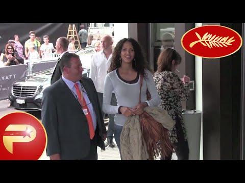 VIDEO : Cannes 2015 - Noemie Lenoir radieuse et enceinte arrive  son htel