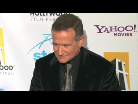 VIDEO : Robin Williams Dies of Suspected Suicide