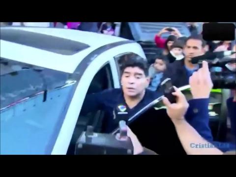VIDEO : Diego Maradona gifle un journaliste