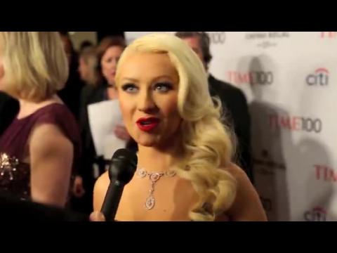 VIDEO : Christina Aguilera nombra a su bebe Summer Rain