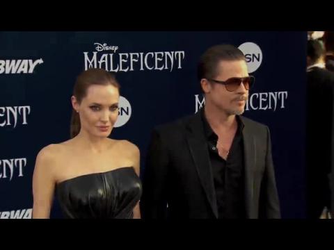 VIDEO : Brad Pitt y Angelina Jolie ganan $5M por sus fotos de matrimonio