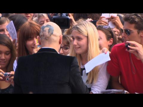 VIDEO : James Franco Freaks Out Fans WIth A Bald Head And A Tattoo On It