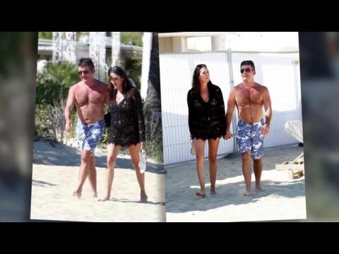 VIDEO : Simon Cowell Enjoys a Holiday in St. Tropez