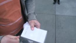 Apple fans queue for hours in New York for new iPhone 6