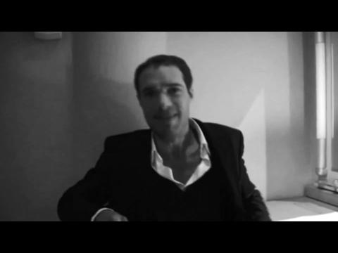 VIDEO : Nicolas Bedos se fait larguer : Sa compagne a trouv un homme plus riche que lui