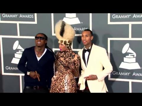 VIDEO : Nicki Minaj dice que el mundo del entretenimiento mata