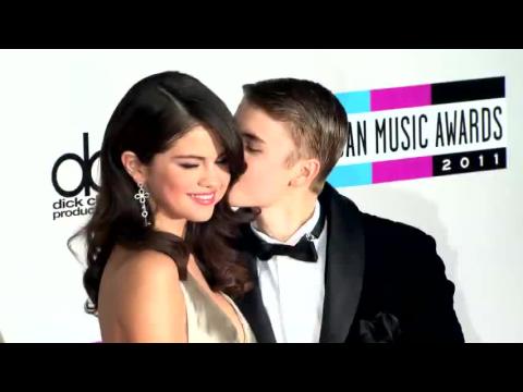 VIDEO : Justin Bieber sube foto junto a Selena Gomez