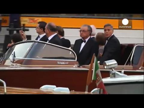 VIDEO : George Clooney ties the knot in Venice