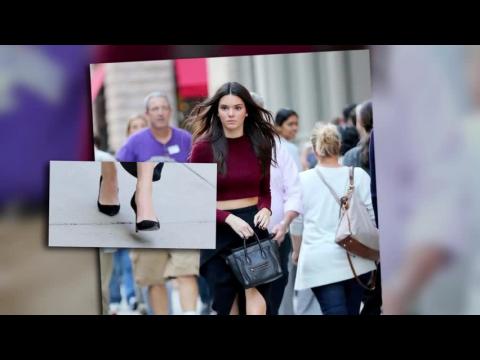 VIDEO : Kendall Jenner muestra su increble cuerpo