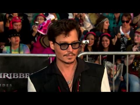 VIDEO : Johnny Depp Hasn't Shown Up for Reshoots