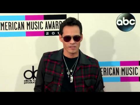 VIDEO : Las diferencias en ganancias de los conciertos de Marc Anthony y J.Lo en Vegas