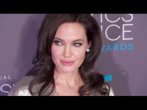 VIDEO : Angelina Jolie Launches Center on Women, Peace and Security in London