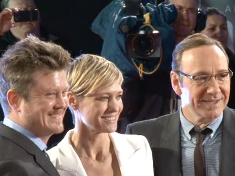 VIDEO : Exclu Vido : Les hros de House of Cards ouvrent la saison 3  Londres !