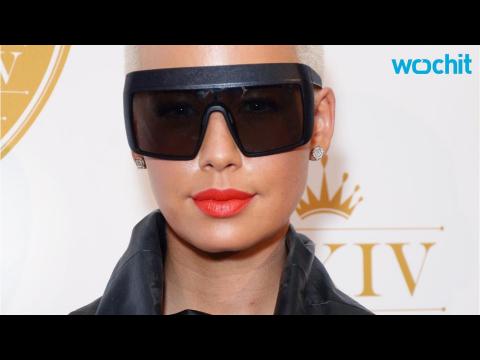 VIDEO : Amber Rose Debuts Bright Blue Hair After Admitting She Wants to Get Back With Ex Wiz Khalifa