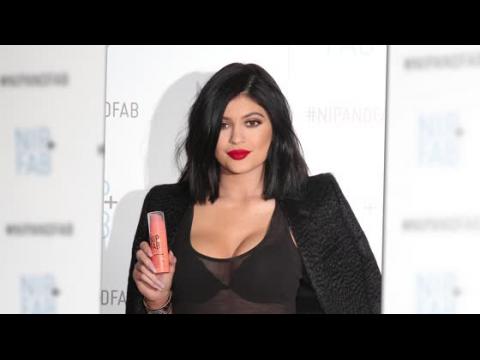 VIDEO : Kylie Jenner Was Just Unveiled as Ambassador for Nip + Fab