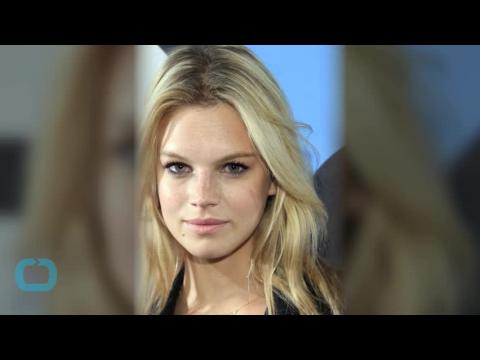 VIDEO : Victoria?s secret model erin heatherton dishes the secrets to getting her hot body