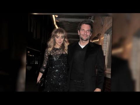 VIDEO : Bradley Cooper & Suki Waterhouse Split