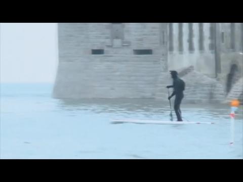 Des milliers de visiteurs au Mont-Saint-Michel pour « la marée du siècle »