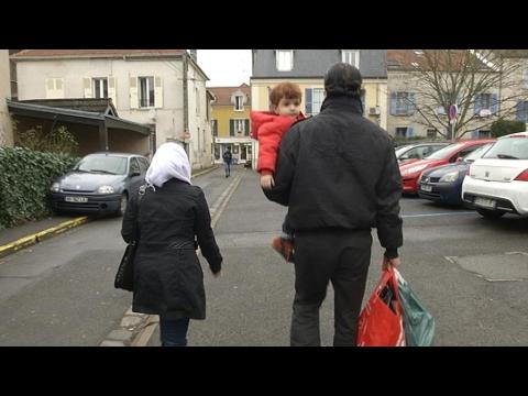 Syrian asylum seekers face tough living conditions in France