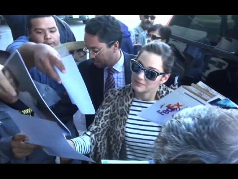 VIDEO : Vido : Marion Cotillard, surprise par l'accueil qu'elle reoit  LA