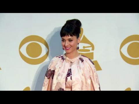 VIDEO : Katy Perry To Release Her Own Mobile Game