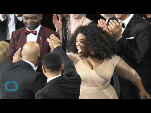 VIDEO : Lady gaga, r. kelly to perform after obama's speech at selma